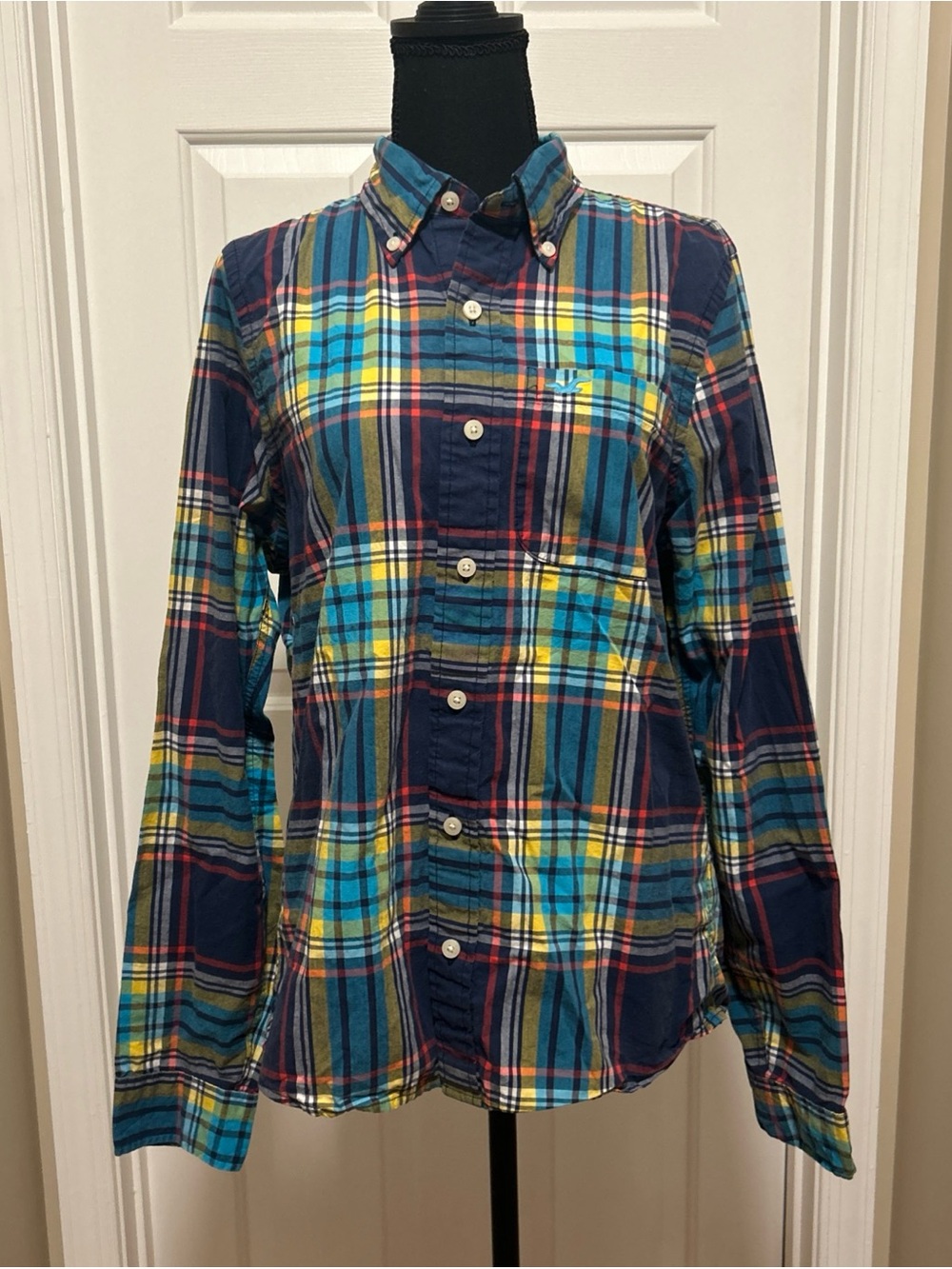 Hollister Men's Long Sleeve Plaid Button-Up Shirt Large